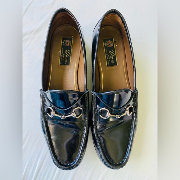 Gucci Horsebit 1953 loafer in rare shiny black calfskin with silver hardware. - Picture 1 of 4